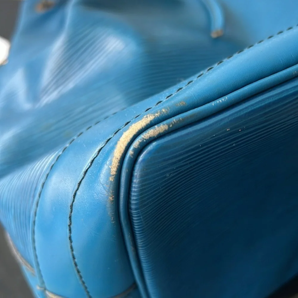 Louis Vuitton Épi Leather Shoulder bag